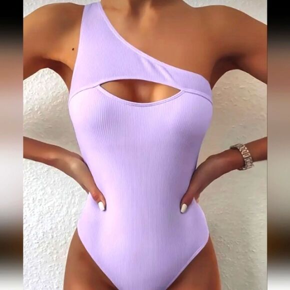 Asymmetrical One Shoulder Strap Cut Out Front Tummy Control High Cut One Piece - Picture 3 of 6